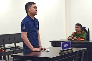 Nhân viên ngân hàng chiếm đoạt xe Porsche Macan đem bán