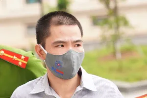 Tử hình kẻ đóng 10 chiếc đinh vào đầu bé gái 3 tuổi