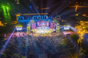 Phân luồng từ xa, ngăn giẫm đạp trong lễ hội “Countdown” chào năm mới 2023