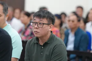 Chủ mưu vụ vận chuyển lậu 425 triệu USD qua biên giới bị đề nghị 14-16 năm tù