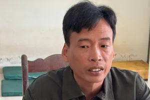 Triệu tập người đàn ông hành hung nhân viên y tế