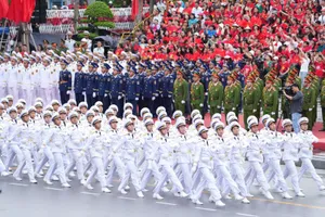 Hải Phòng duyệt đội ngũ mừng 70 năm ngày giải phóng