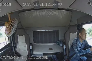 Cục Cảnh sát giao thông khuyến cáo tài xế không sử dụng điện thoại khi lái xe