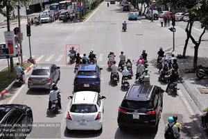 Hà Nội: Camera trí tuệ nhân tạo phát hiện gần 1.800 trường hợp vi phạm giao thông