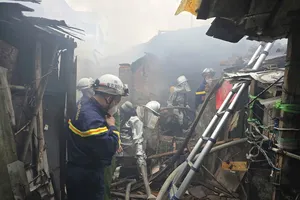 Cháy nhà ở phường Tây Mỗ khiến 1 người dân tử vong