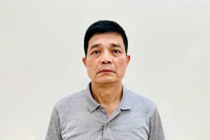 Cựu Cục trưởng Cục An toàn thực phẩm bị cáo buộc chiếm đoạt gần 44 tỷ đồng