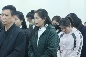 “Trùm” buôn lậu vàng bị đề nghị 12-13 năm tù