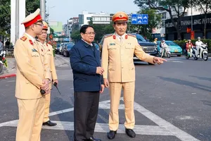 Thủ tướng Phạm Minh Chính gửi lời chúc năm mới, mong người dân tham gia giao thông an toàn