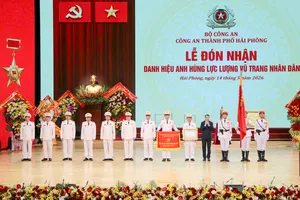 Thủ tướng Lê Minh Hưng trao danh hiệu Anh hùng LLVT nhân dân tặng Công an TP Hải Phòng