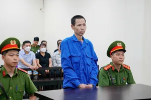 Bị cáo Cao Văn Hùng tại phiên tòa. Ảnh: GIA KHÁNH