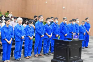 Cựu Thứ trưởng Nguyễn Bá Hoan lãnh án 12 năm tù