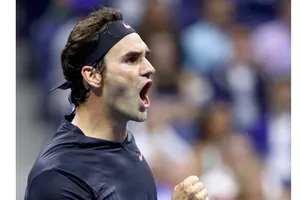 US Open 2017: Federer thoát nạn sau 5 ván