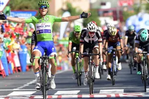 Tay đua Matteo Trentin