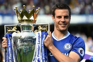 Azpilicueta đang là hậu vệ chuyền bóng số 1 ở sân Stamford Bridge ngay vào lúc này