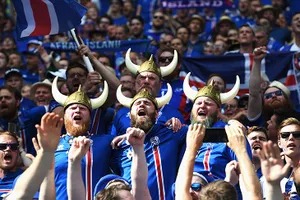 CĐV Iceland luôn rất cuồng nhiệt