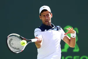 Novak Djokovic phải trải qua trận thua thứ 3 liên tiếp trong mùa