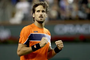 Lopez muốn Federer tôn trọng giải Tour