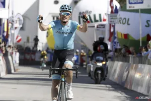 Luis Leon Sanchez là tay đua Astana thứ 3 thắng 1 chặng đua ở Tour of the Alpes