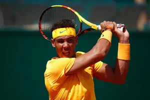 Nadal đã dạy cho Thiem một bài học mới trên sân đất nện