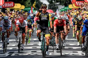 Dylan Groenewegen cũng đã lập cú đúp