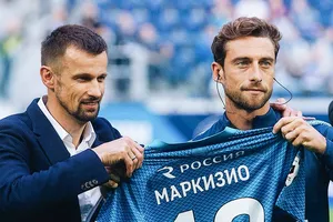 Marchisio mặc áo số 10 ở Zenit St.Petersburg