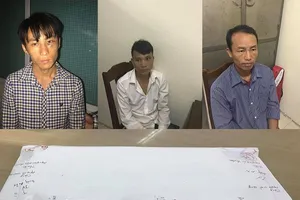 Bắt giữ 3 đối tượng sang Lào mua bán ma túy