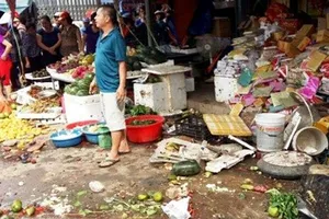 Xe biển số xanh gây tai nạn làm 1 người chết 4 người bị thương