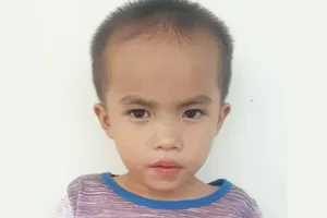 Tìm kiếm cháu bé 6 tuổi mất tích