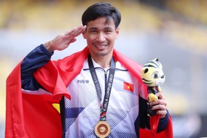 阮文賴奪得田徑5000米金牌。