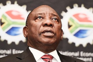 南非新總統拉馬福薩。