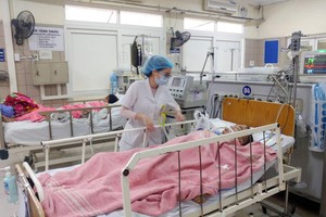 某病人在吸食合成毒品後昏迷。