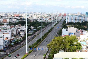 范文同街長近14公里，但找不到一間公廁。