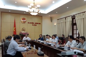 勞動總聯團建議調升基準薪 8%