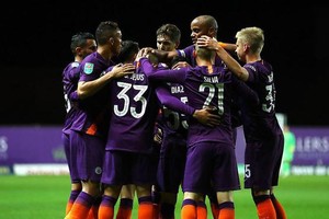 曼城客場3比0取勝牛津聯。