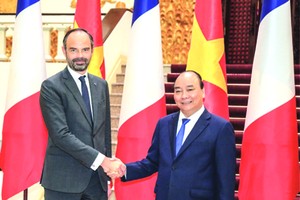 政府總理阮春福歡迎法國總理愛德華。