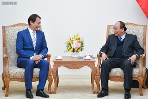 政府總理阮春福接見新加坡製造商總會會長。