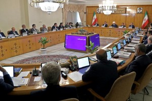 伊朗總統魯哈尼召開有關核協議的內閣會議，2019年5月8日。（圖源：AFP）