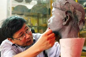 阮越博士恢復古代越南人肖像。