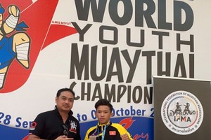 阮忠全（右）奪得銅牌。