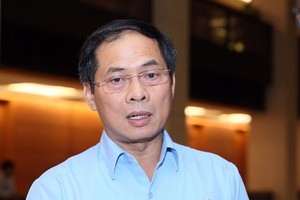 外交部副部長裴清山