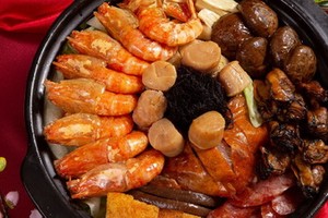 美味的盆菜火鍋。