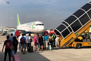 新山一機場跑道整飭項目第一階段預計明年初竣工。