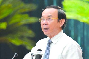 第十一屆市黨部執委會第二次會議昨(4)日上午在黨中央書記、市委書記阮文年的主持下召開。