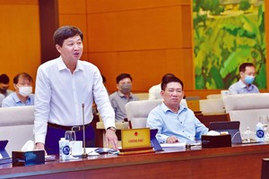 政府副總理黎明概在會上發表。