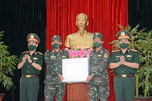 越南炮兵部隊舉行2021年國際軍事比賽出征儀式