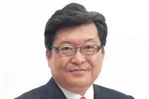 經濟產業相萩生田光一