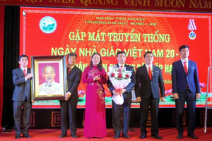 值“一一‧二○”越南教師節紀念之際，太原大學所屬農林大學昨(19)日舉辦榮獲二等獨立勳章儀式和傳統聚會。國家副主席武氏映春出席和祝賀農林大學。