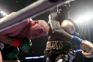 Wilder ra đòn với Fury trong trận đấu "bất phân thắng bại" hồi cuối năm ngoái