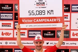 Victor Campenaerts lập KLTG đua xe tốc độ 1 tiếng đồng hồ