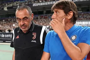 Conte và Sarri, 2 cựu HLV của Chelsea